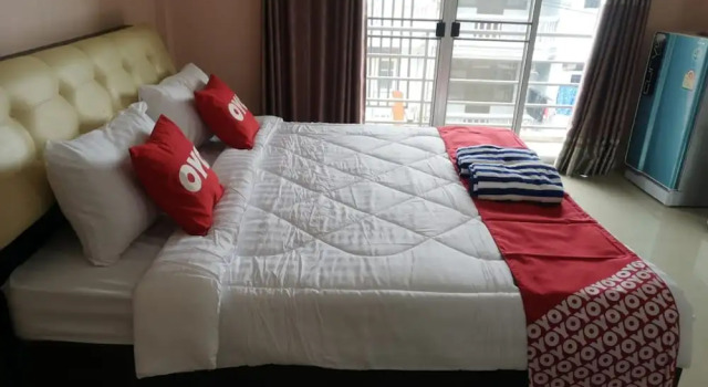 Номер Deluxe OYO 75414 KJS Pattaya