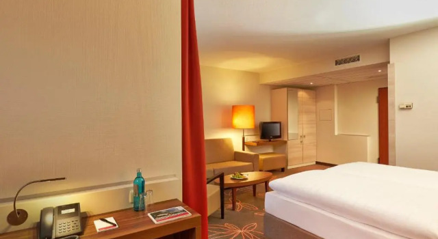 Полулюкс Sunday Hotel Hannover