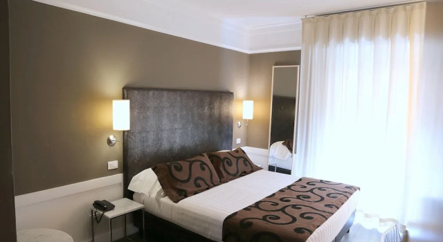 Двухместный номер Economy с балконом Hotel Carla