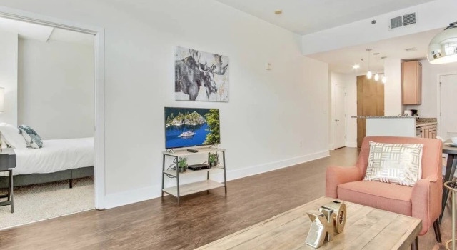 Apartments at Auburn Ave, Забронировать Апартаменты/квартира Апартаменты Атланта, рядом с Станция метро "Файв Пойнтс", Апартаменты/квартира