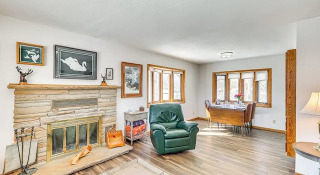 1/2 Mi to Dtwn: Pierre Family Home w/ Patio, Забронировать Дом для отпуска Коттеджи Пирр, Коттедж