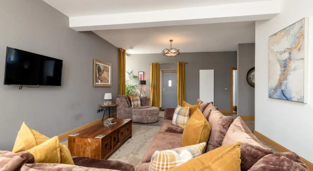 19th Century Luxury Lodge with Hot-Tub, Prenota Casa vacanze Musselburgh East Lothian
