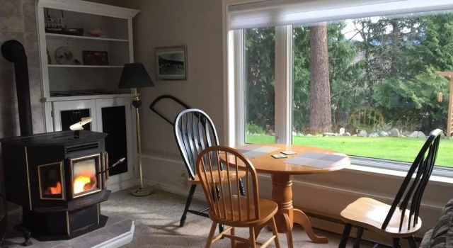 Birdsnest B&B, Réserver Chambre d'hôtes Brew Bay Powell River Region