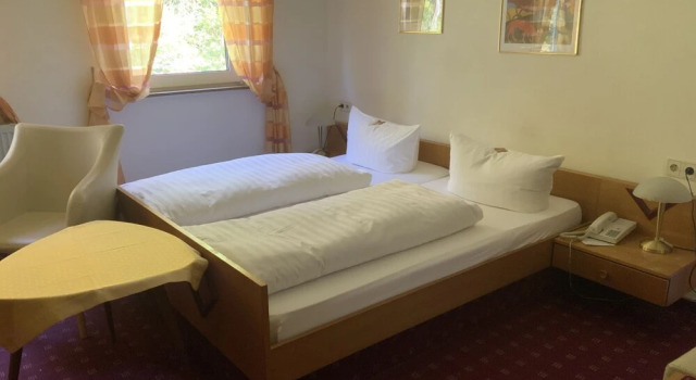 DAS LOFT Hotel Hölsterloh, Забронировать Отель Отели Брилон с завтраком, Завтраки