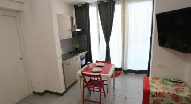 Casa Vacanze Ciclopi Acitrezza, Book Hotel Acitrezza Etna