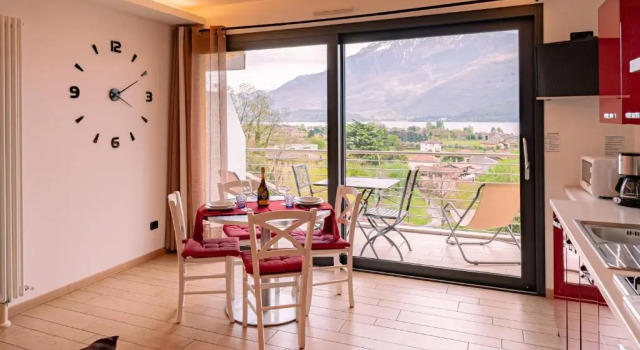 Апартаменты c 1 комнатой с видом на озеро Bella Vita Residence Lake Como by "The House Of Travelers"