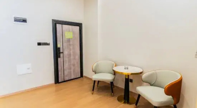 Люкс Deluxe Qingyuan Qingcheng Station Shunying Times Square Fengdu Hotel