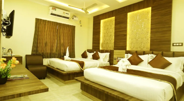 Студия Hotel Sai Krish Grand