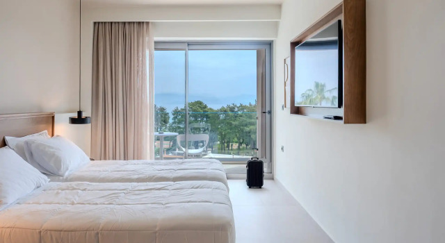 Люкс Premium с 2 комнатами с видом на море Iolida Corfu Resort by Smile Hotels