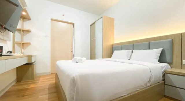 Comfort And Cozy Stay 1Br At The Alton Apartment