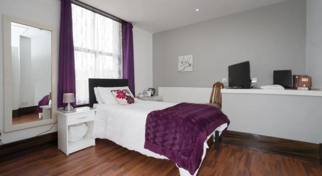 Breeze Guest House