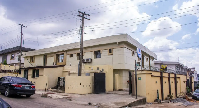 November 5 Hotel Lagos