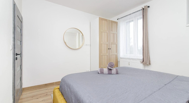Lovely 1 Bedroom Aparment Fully Revovated