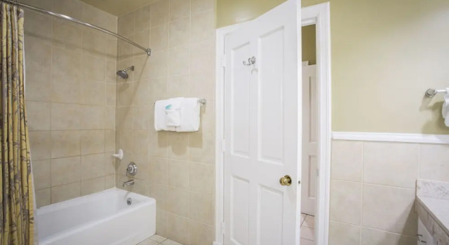 Люкс Deluxe Tampa Palms Country Club