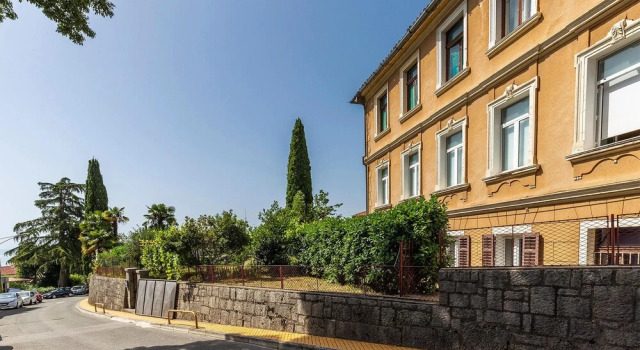 Stunning Apartment in Opatija With Wifi and 2 Bedrooms