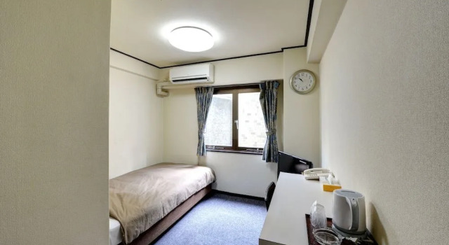 Arks Inn Omori, Rezerwuj Hotel Hotele w Chugoku z parkingiem, Parking