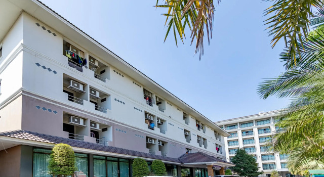 Silver Gold Garden Suvarnabhumi Airport Hotel