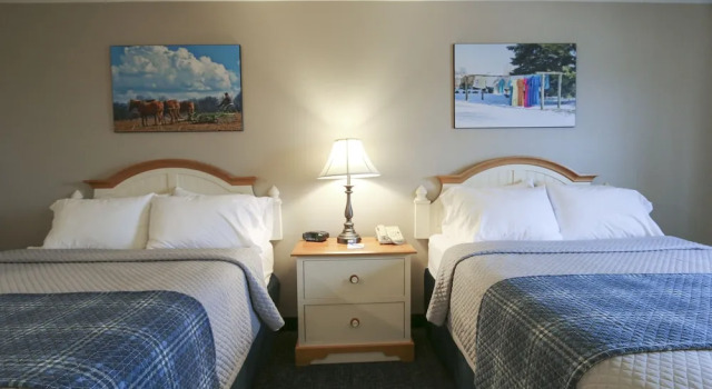 Номер Classic Blue Gate Garden Inn