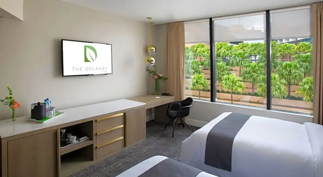 Четырёхместный номер Deluxe The Delaney Hotel
