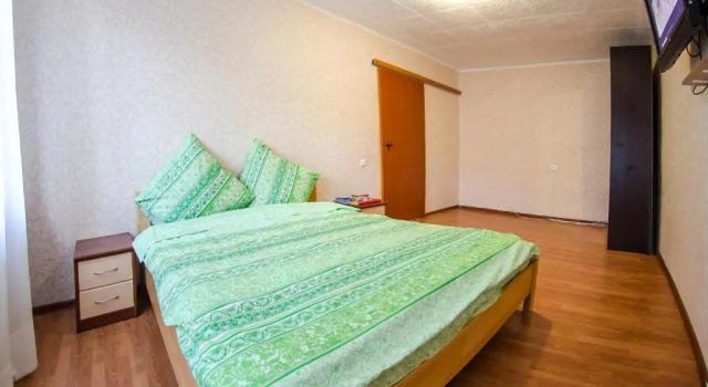 VIP Apartment on 14 Vidradnyi Avenue