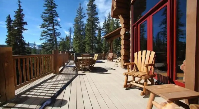Коттедж Goldenview Lodge