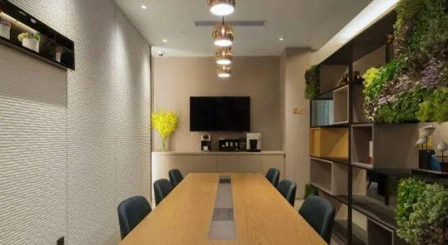 Homeinn Selected Hotel (Nanjing Jiangbei University Subway Station)