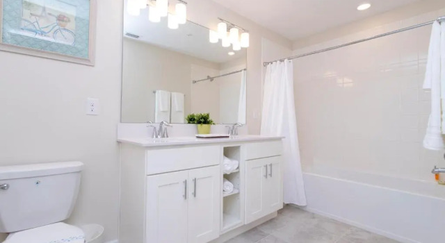 Wonderful 2 Bd Close To Disney @ Storey Lake 204, Rezerwuj Hotel Kissimmee Kissimmee