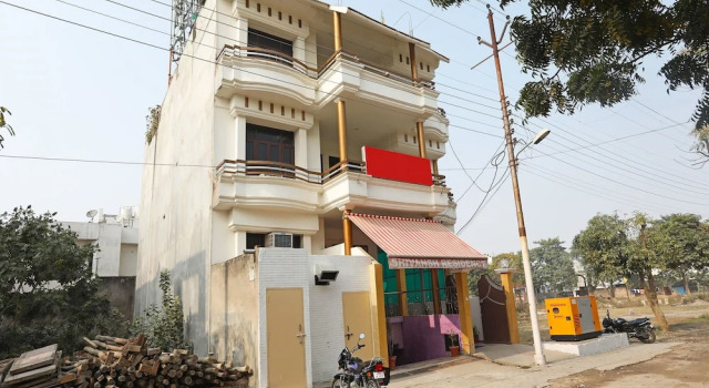 OYO 7218 Shivansh Residency