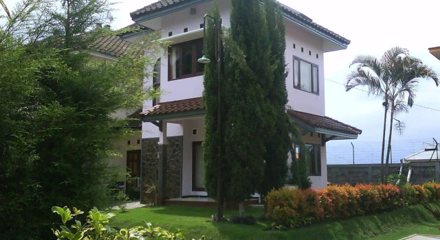 Villa Edelweiss 14 Malang