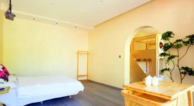 Тент Jing No. 5 Homestay · Stream Tracing · Hidden World (Moon Bay Scenic Area)