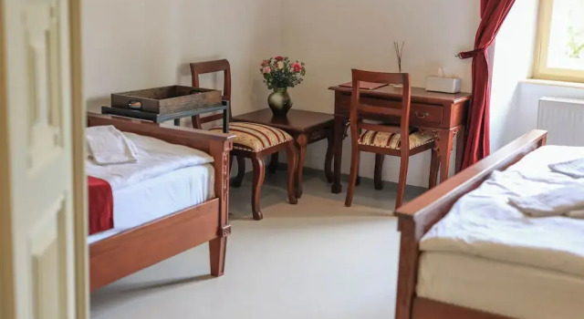 Трёхместный номер Superior Hotel Klášter Želiv