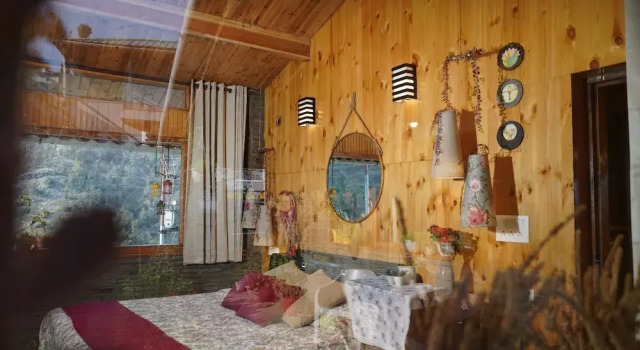 The Whispering Pines, Rezervovat Apartmán Nainital Uttarakhand