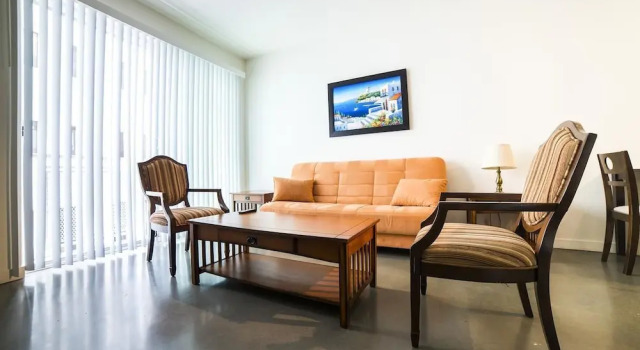 Fountain Suites II, Забронировать Отель Отели Кейптауна 3 звезды, рядом с MyCiTi Station Granger Bay, 3*
