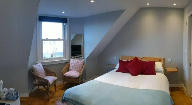 Falcon Crest Guest House, Забронировать Гостевой дом Гостевые дома Midlothian, Гостевой дом