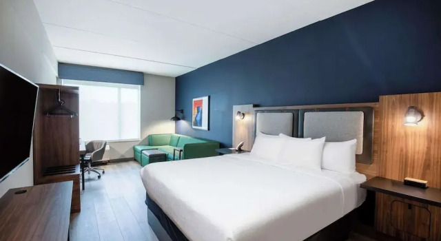 Двухместный номер Executive La Quinta Inn & Suites by Wyndham Chattanooga Downtown/South