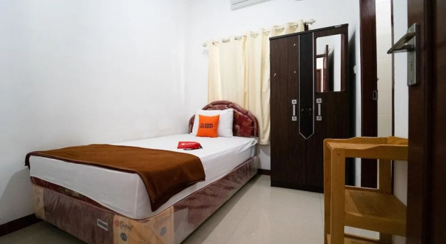 KoolKost Syariah near Lapangan Merdeka Balikpapan, Book Hotel Balikpapan 