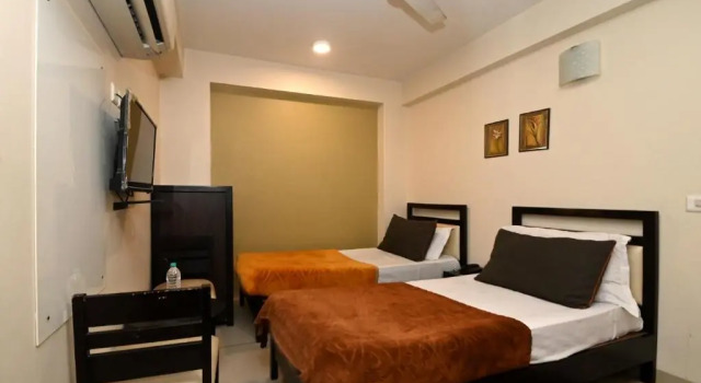Hotel Singh Palace, Забронировать Отель Отели штата Раджастхана 3 звезды, 3*