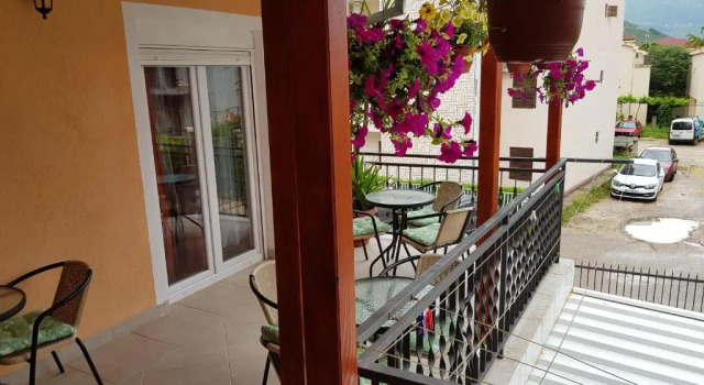 Sobe Nedović, Book Hotel Cheap Hotels in Budva County