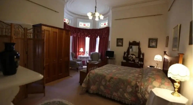 Четырёхместный люкс Kilmarnock House