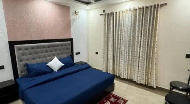 Номер Deluxe Goroomgo UK Homestay Nainital With Himalayan View
