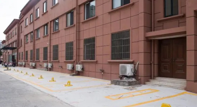 Junyi Collection Hotel (Zhoushan Kaihong Square), Prenota Hotel Hotel a Zhoushan con parcheggio, Parcheggio
