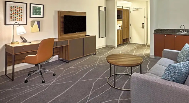 Двухместный люкс c 1 комнатой Holiday Inn Express & Suites Charleston DWTN - Medical CTR by IHG