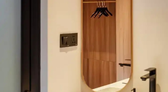 Семейный люкс Metrolux City Contemporary Hotel