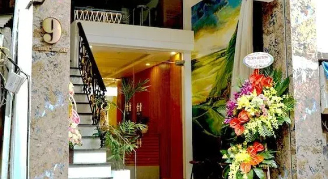 Hanoi La Cascada House & Travel