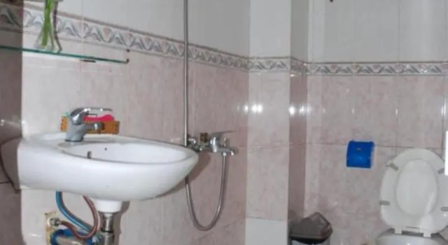 Четырёхместный номер Standard Bich Khue Hotel