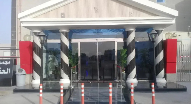 Al Haqel Residential Compound, Book Hotel Raʼs Munaysif Eastern Province
