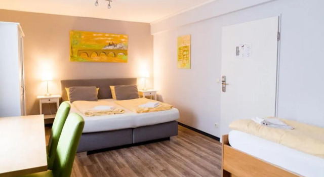 Трёхместный номер Standard Schroeders Stadtwaldhotel