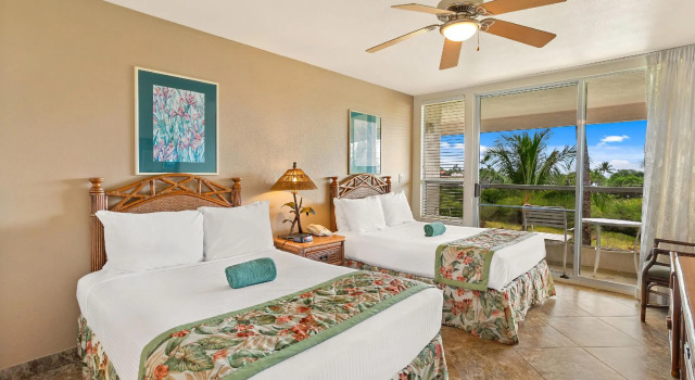 Номер Deluxe Aston at the Maui Banyan