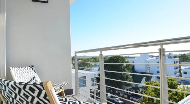 Avemore AndringaWalk No 221, Забронировать Отель Отели Стелленбос с парковкой, рядом с African Art Boutique Stellenbosch, Парковка