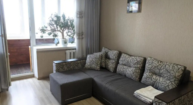 Апартаменты Apartment with balcony on Peremohy Avenue 43